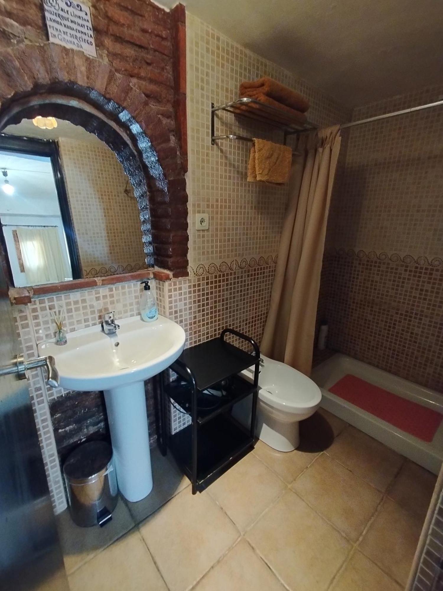 Apartamento Completo Reformado En Arco De Elvira - Centro Granada Phòng bức ảnh