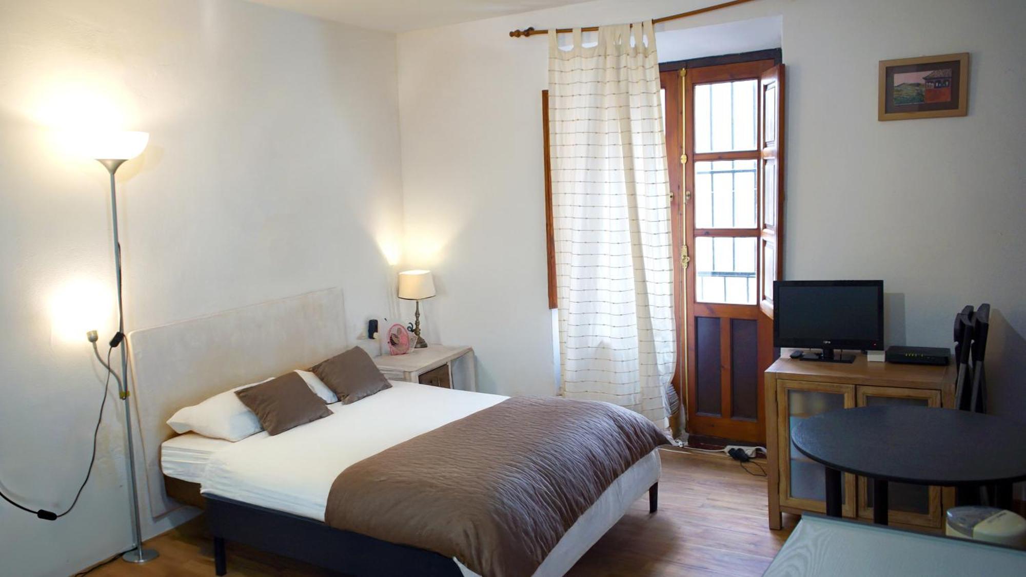 Apartamento Completo Reformado En Arco De Elvira - Centro Granada Ngoại thất bức ảnh